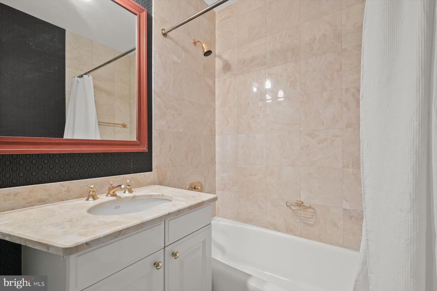 1155 23rd St Nw #6g Property Photo 14