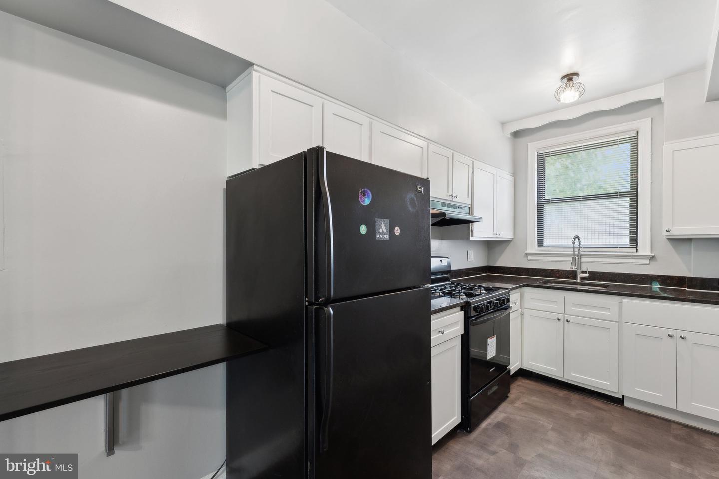 5601 Colorado Ave Nw Property Photo 8