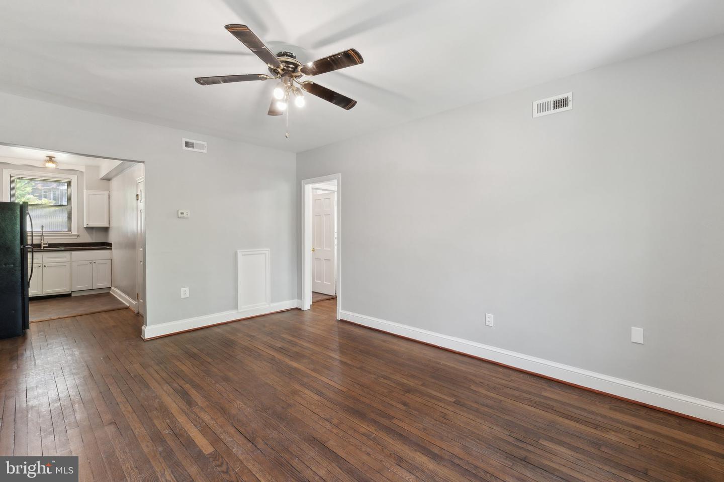 5601 Colorado Ave Nw Property Photo 10