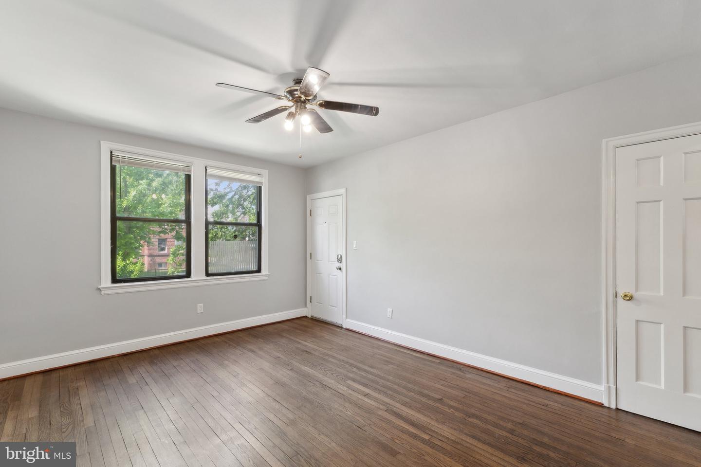 5601 Colorado Ave Nw Property Photo 11