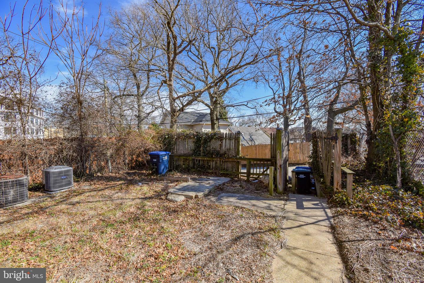 1921 Rhode Island Ave Ne Property Photo 5
