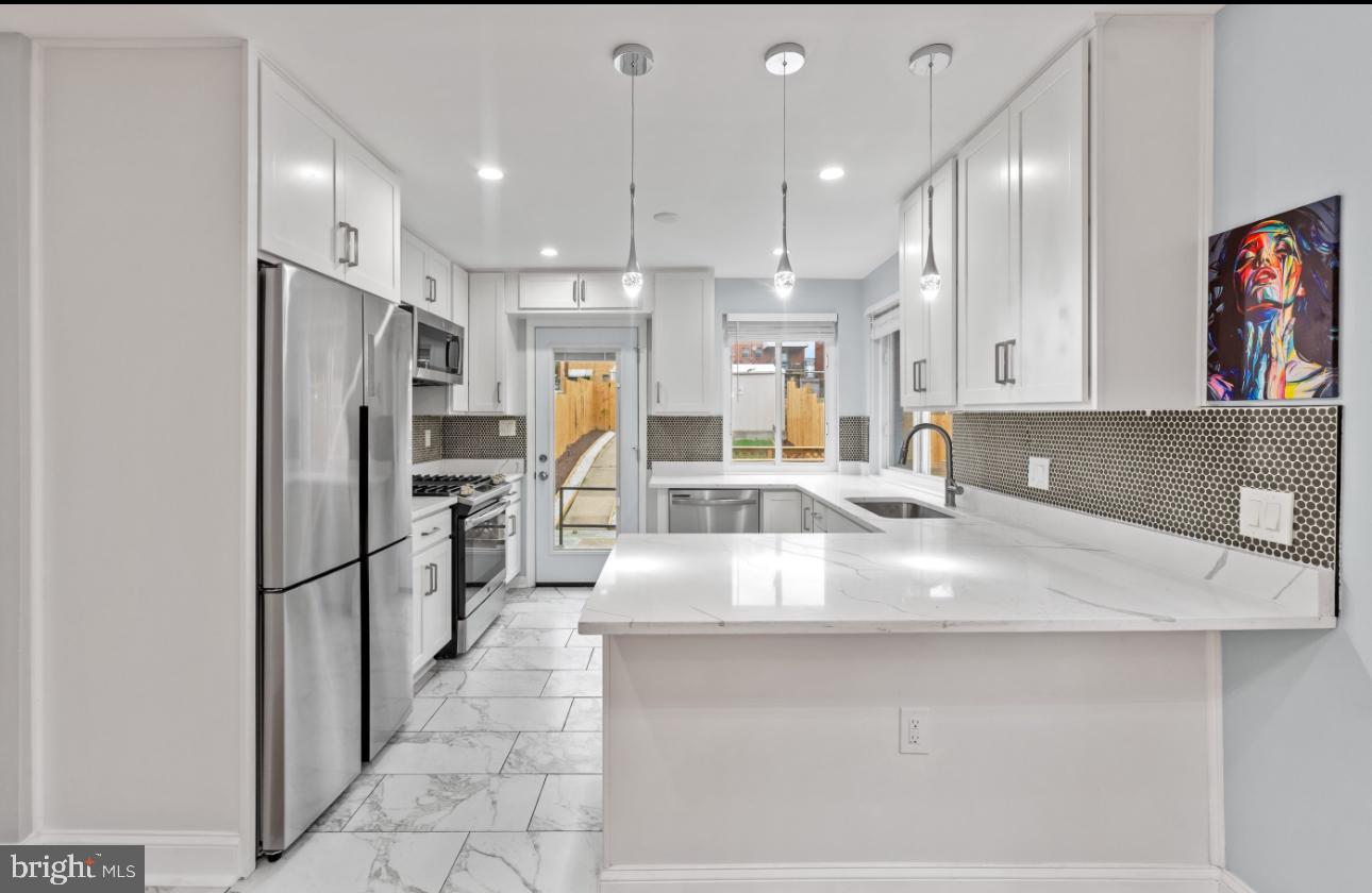Real Estate Main Image