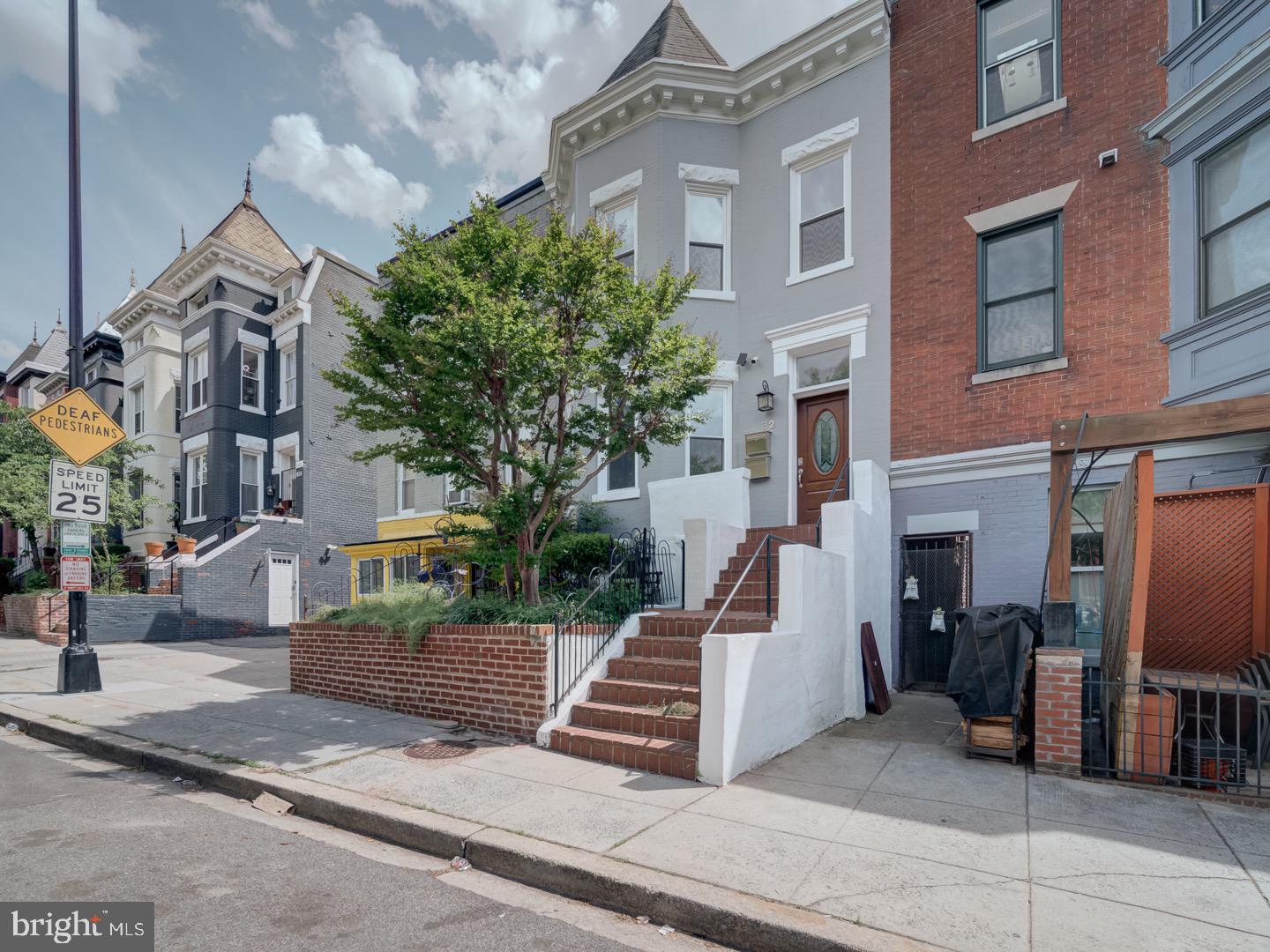 82 T St Nw Property Photo 4