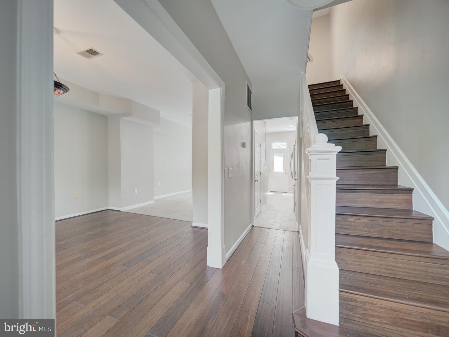 82 T St Nw Property Photo 7