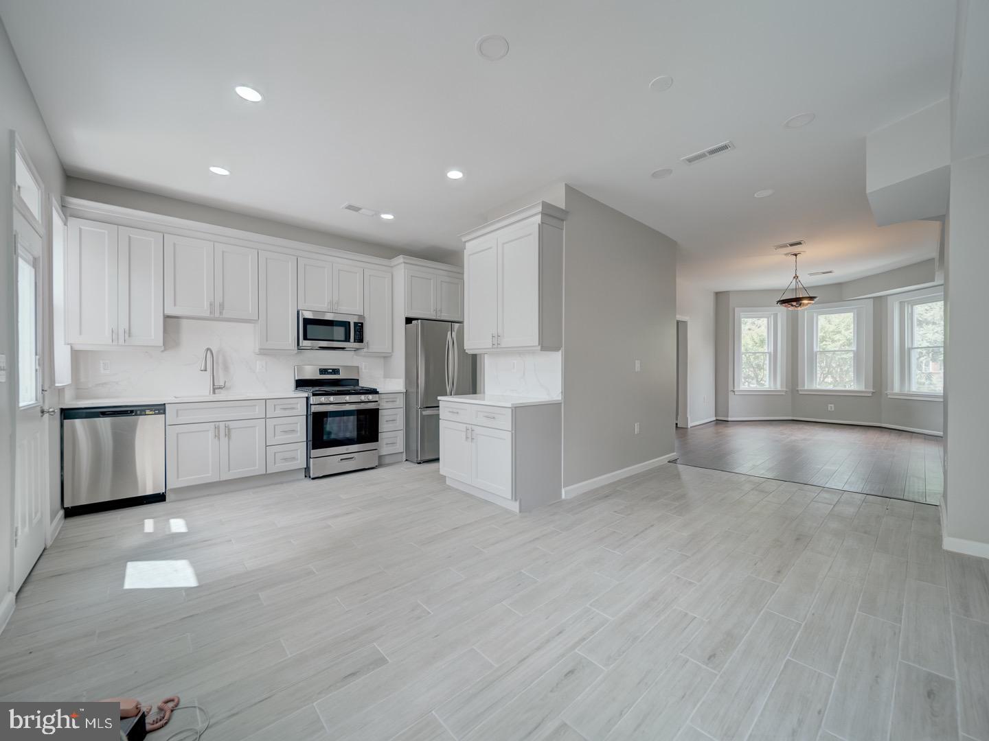 82 T St Nw Property Photo 22