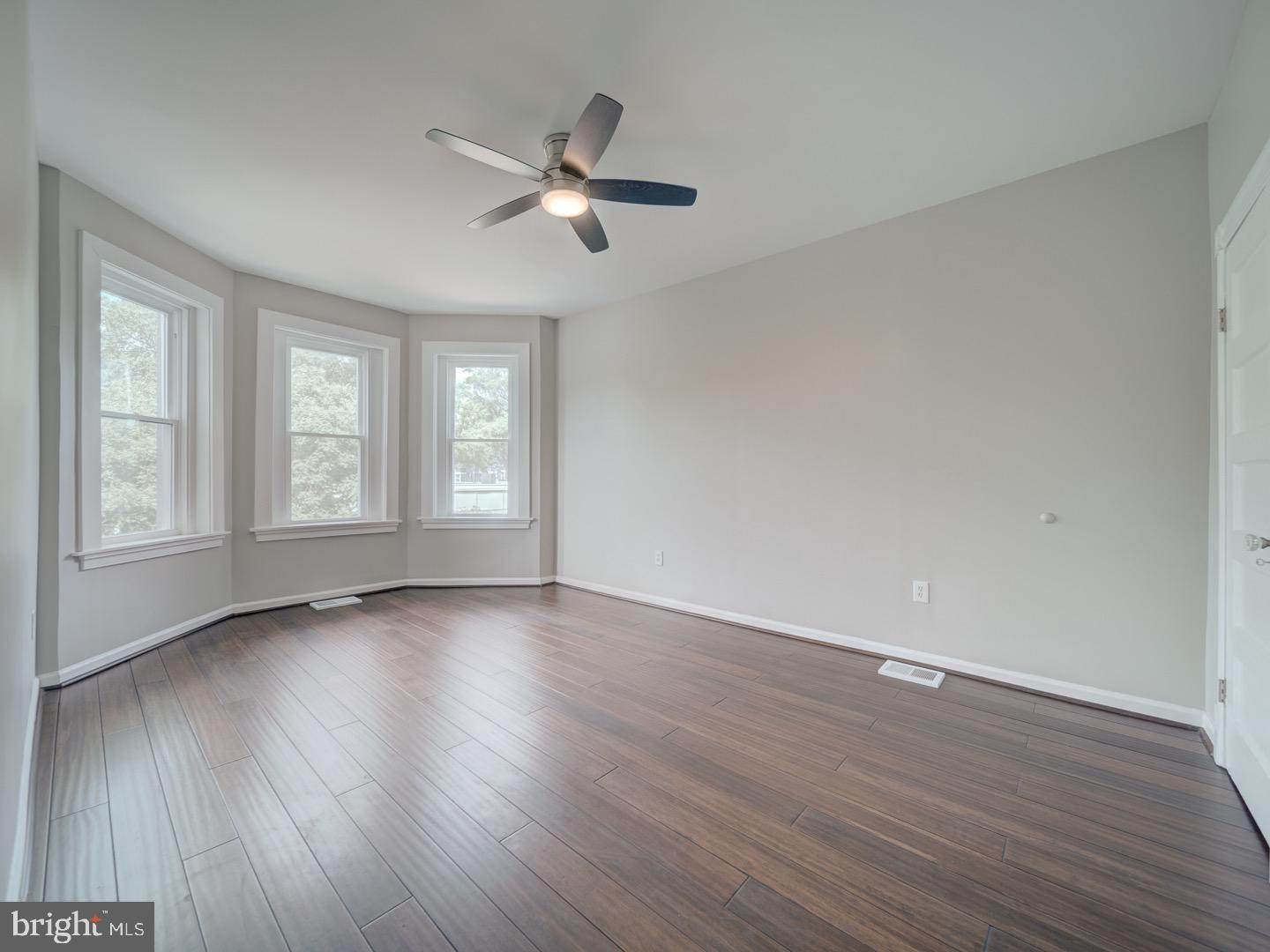 82 T St Nw Property Photo 28