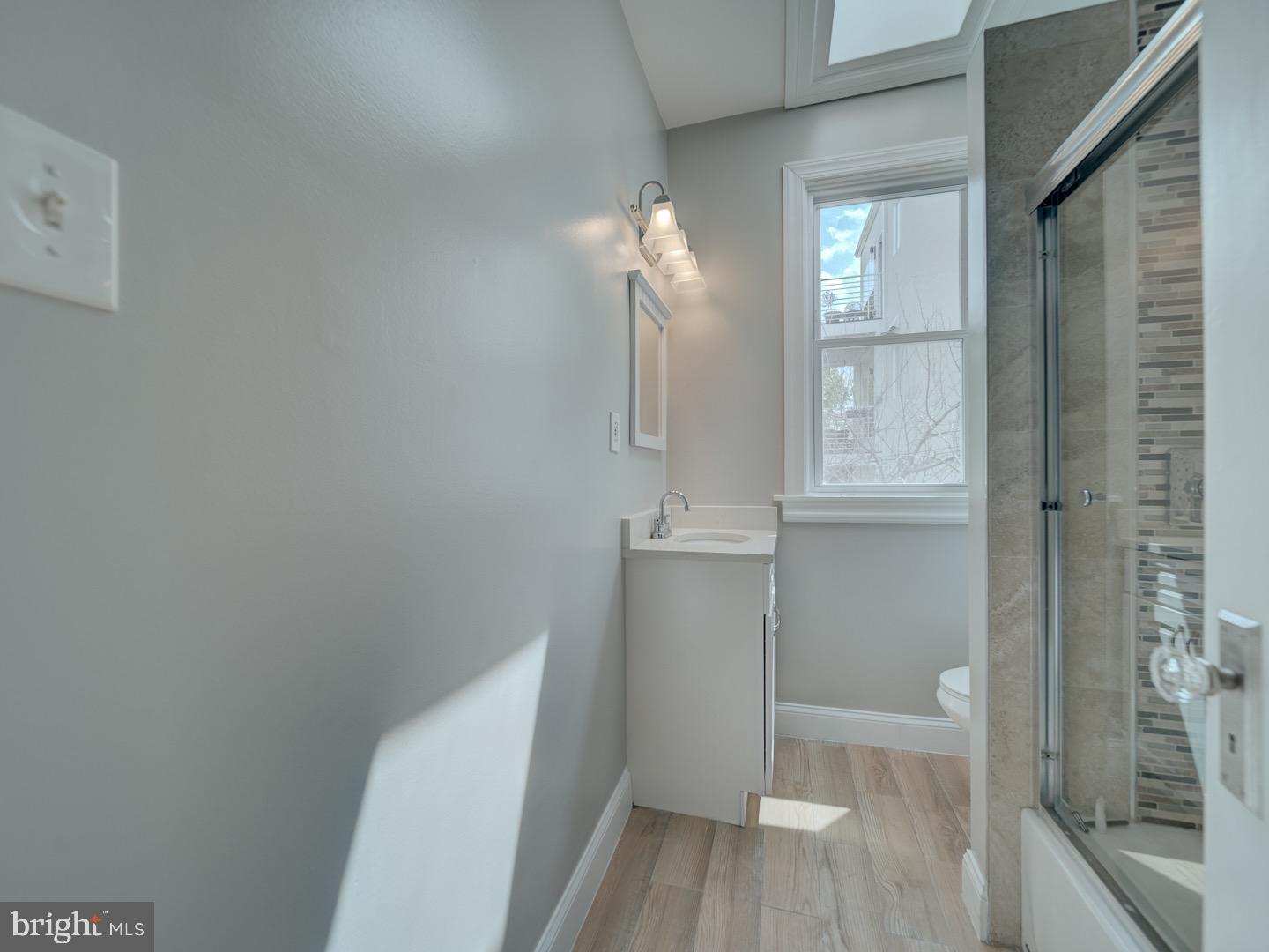 82 T St Nw Property Photo 37