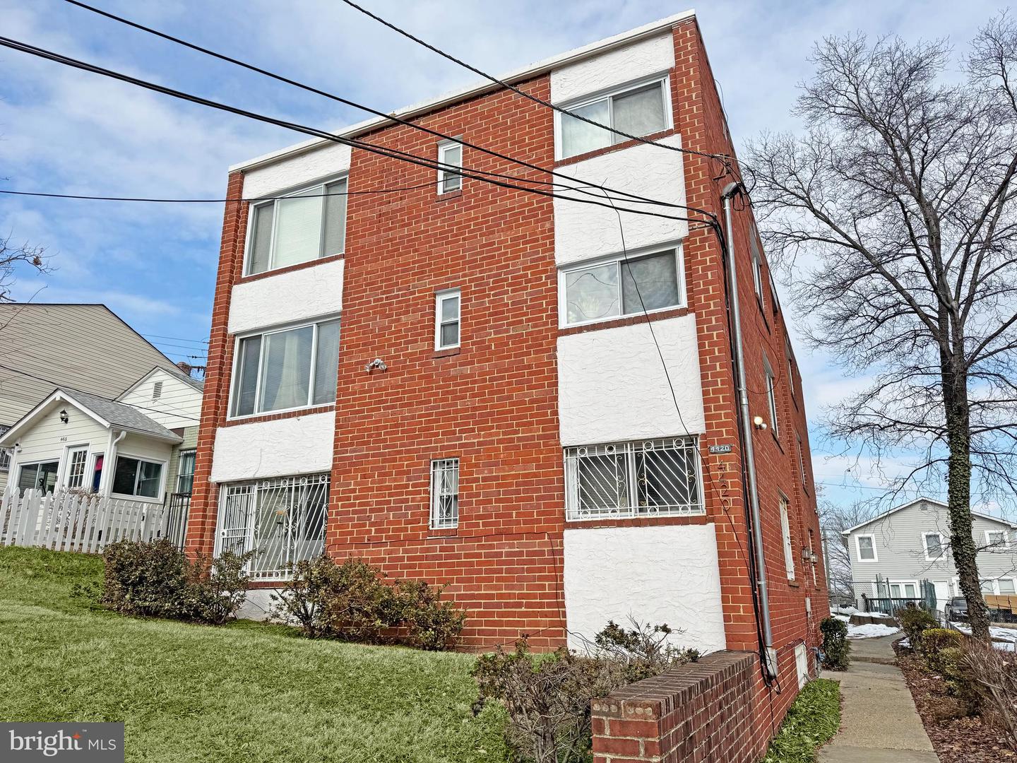 4420 B St Se Property Photo 3