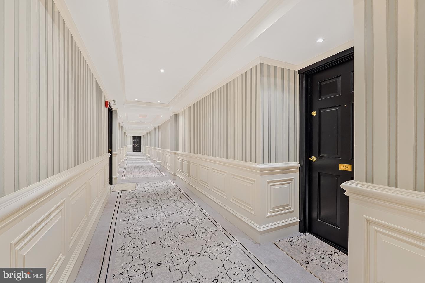 801 Pennsylvania Ave Nw #1125 Property Photo