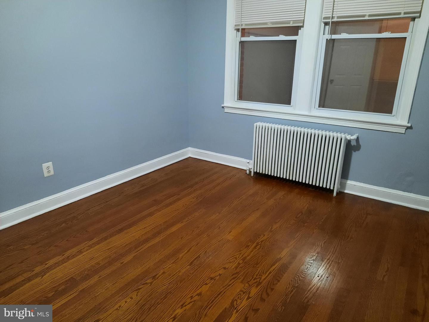 1401 STAPLES ST NE #2 Property Photo 1
