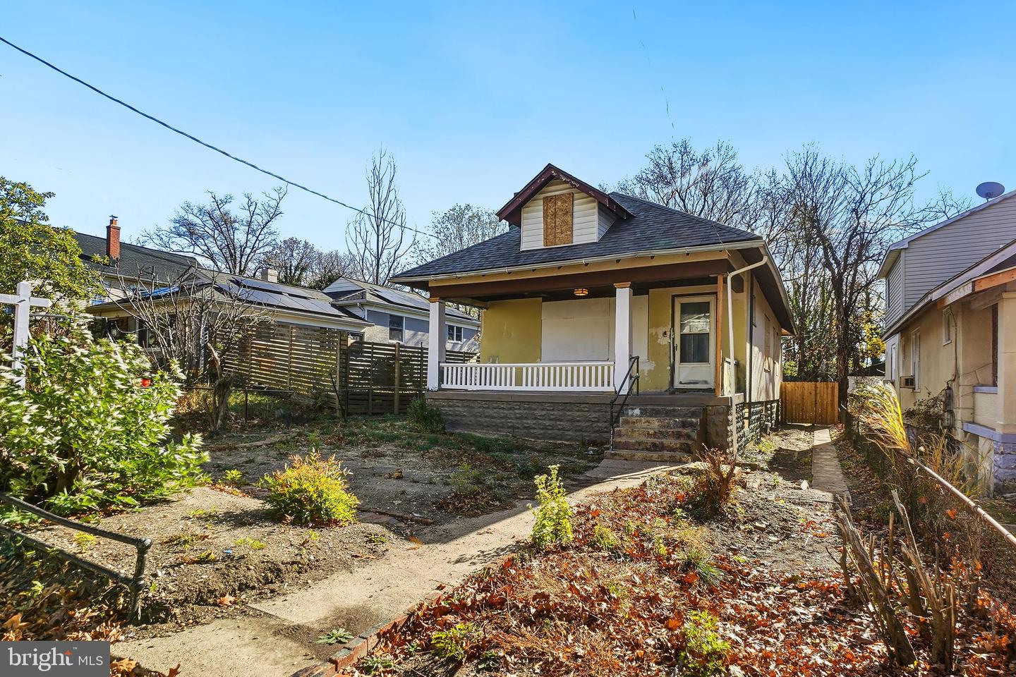200 Van Buren St Nw Property Photo 2