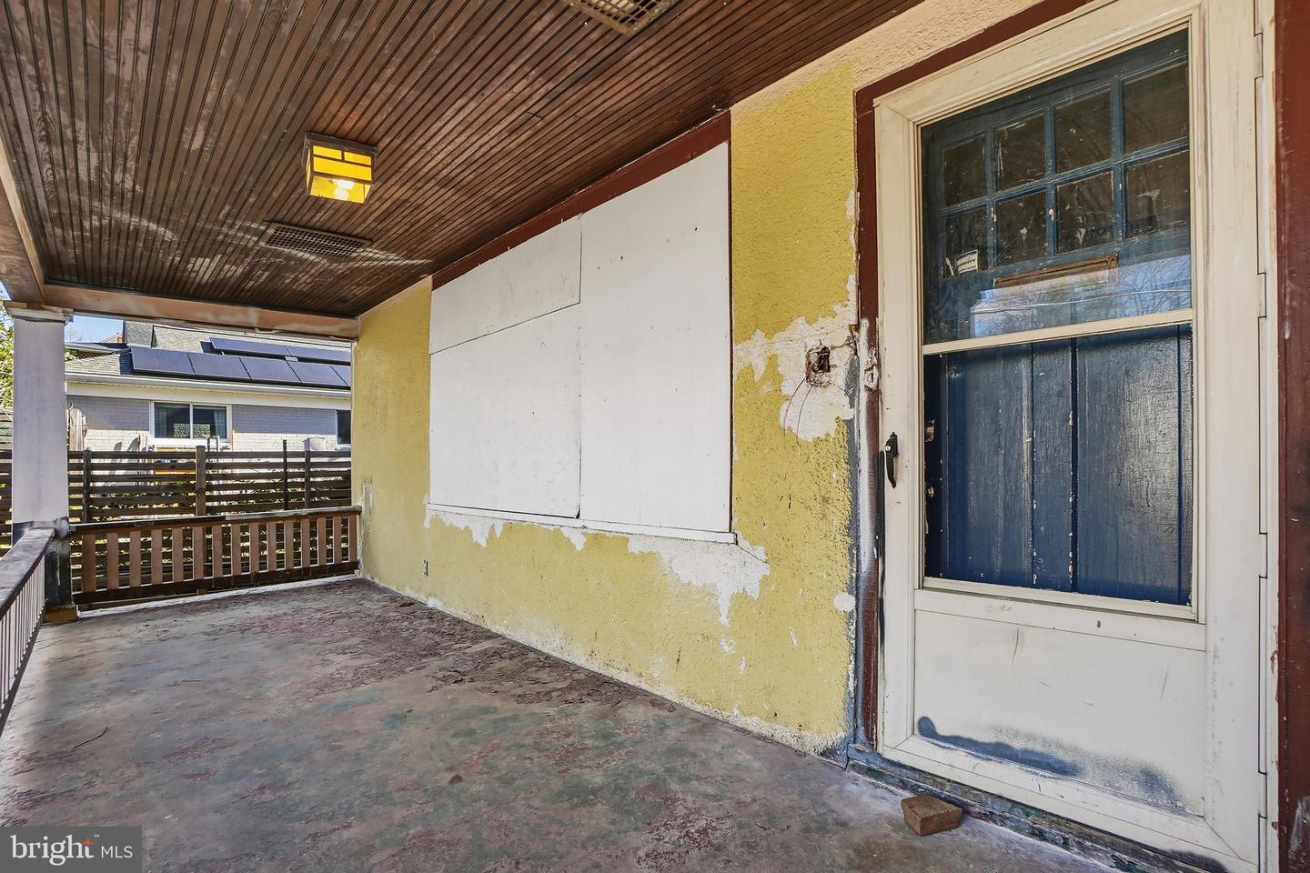 200 Van Buren St Nw Property Photo 3
