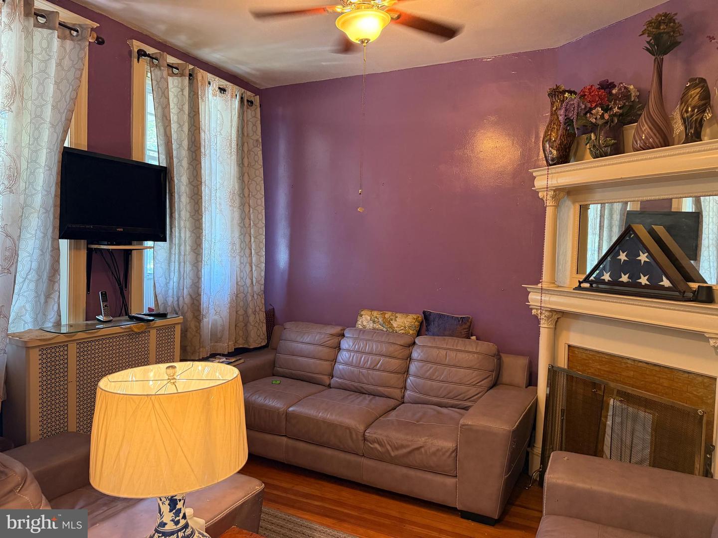 1121 8th St Ne Property Photo 5