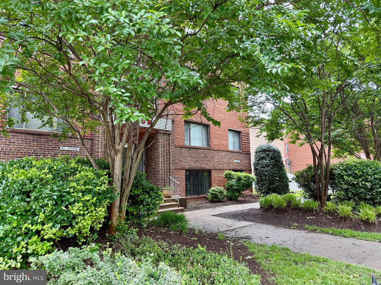 4212 BENNING RD NE #6 Property Photo 1
