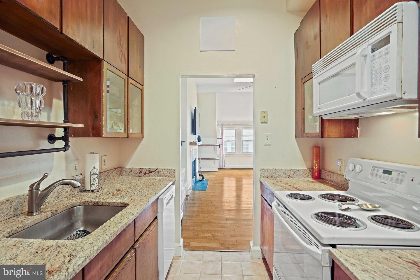 1413 Hopkins St Nw Property Photo 26