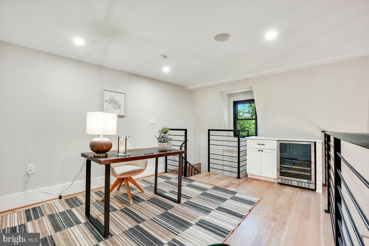 4214 14th St Nw Property Photo 41