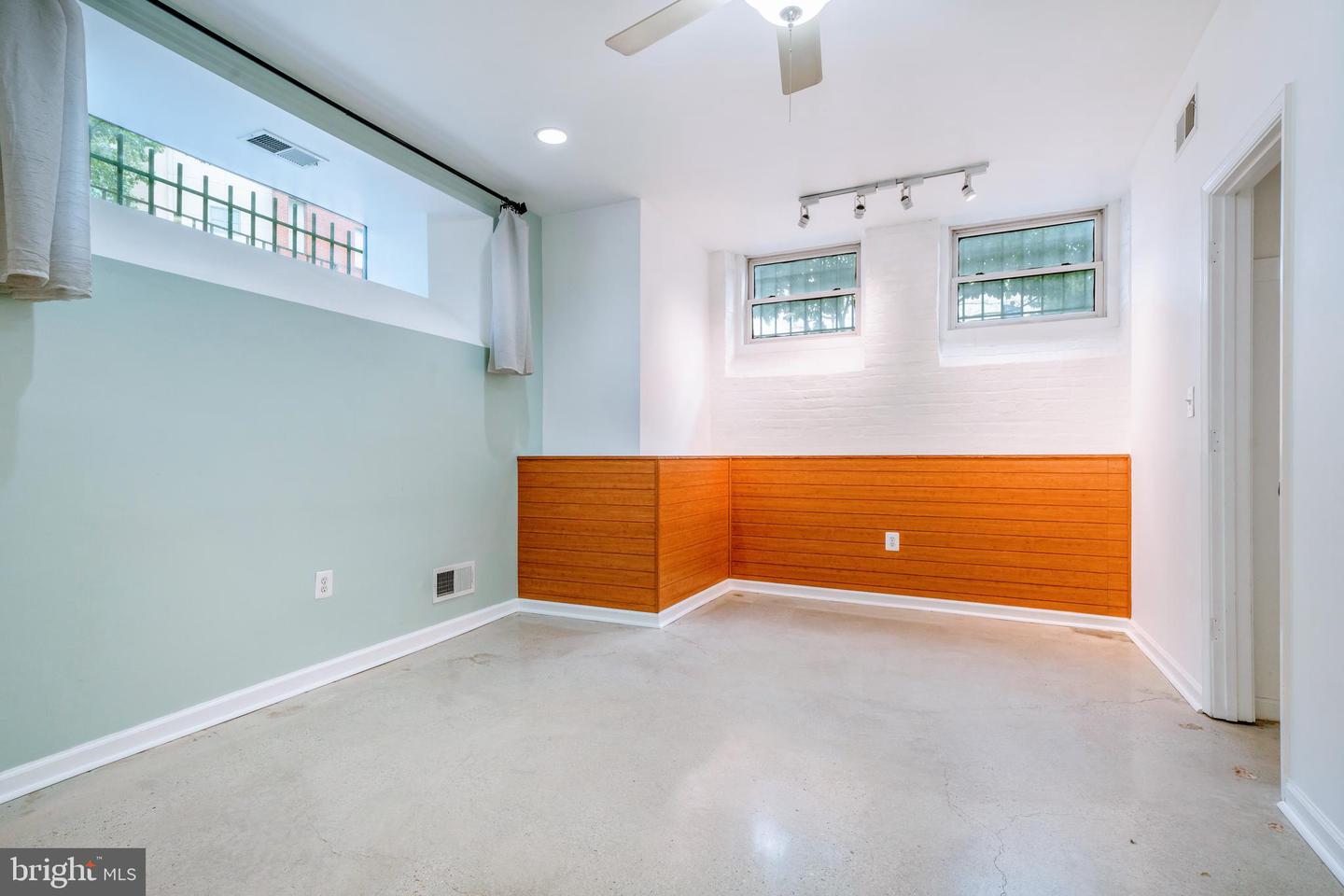 1930 18th St Nw #b2 Property Photo 14