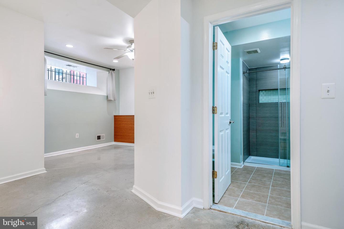1930 18th St Nw #b2 Property Photo 15