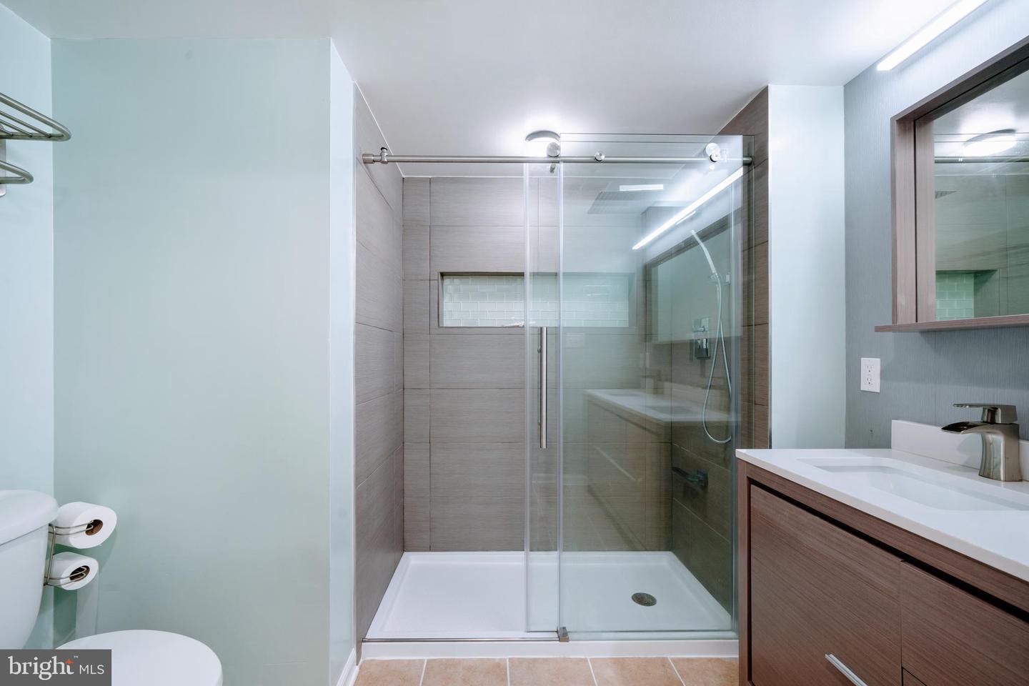 1930 18th St Nw #b2 Property Photo 18