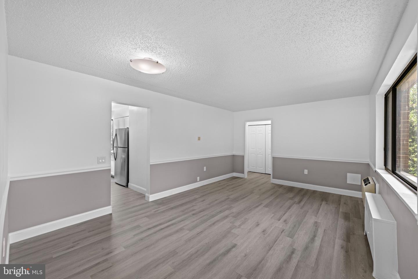 4717 1st St Sw #203 Property Photo 3