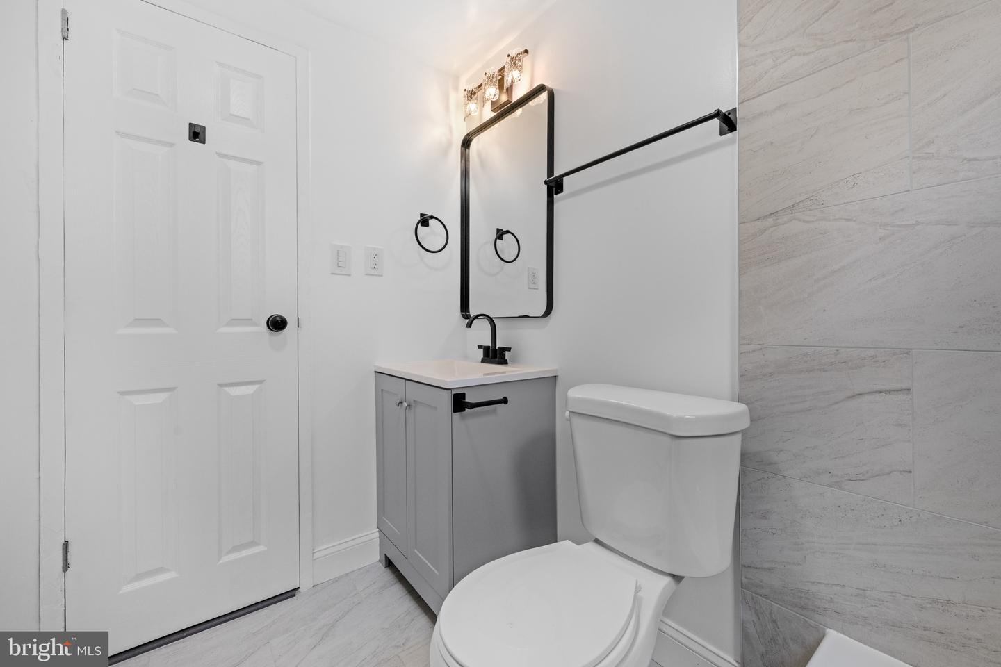 4717 1st St Sw #203 Property Photo 12