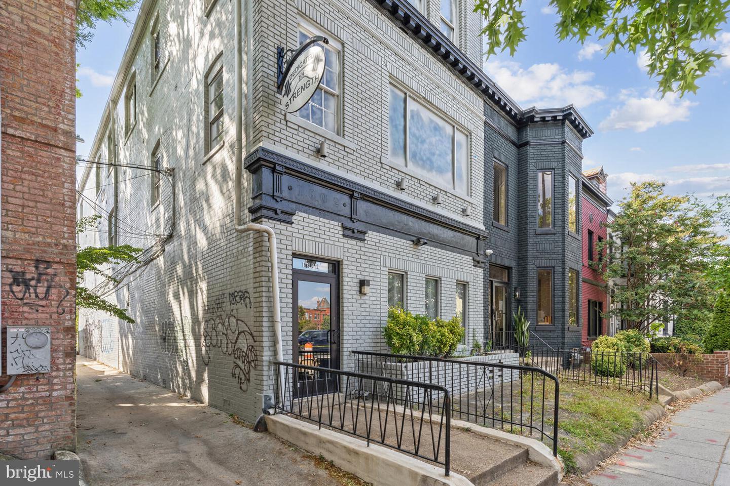 1802 11th St Nw Property Photo 1