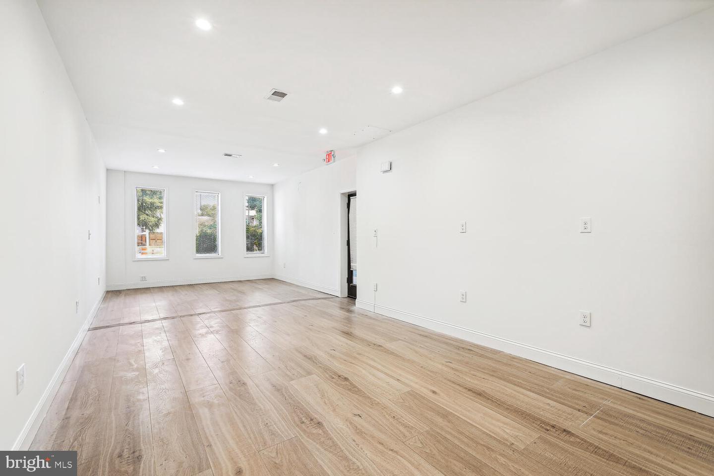 1802 11th St Nw Property Photo 8