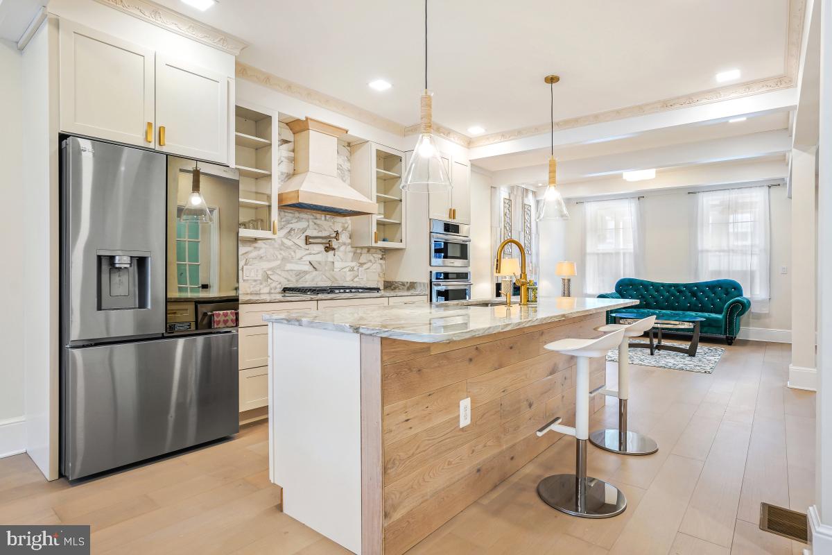 4420 15th St Nw Property Photo 1
