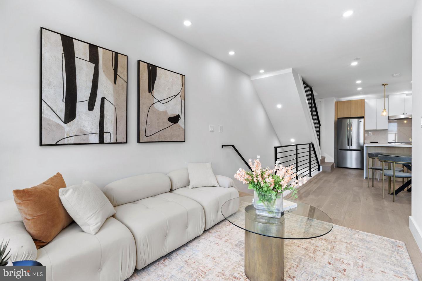 3923 14th St Nw #ph7 Property Photo 1