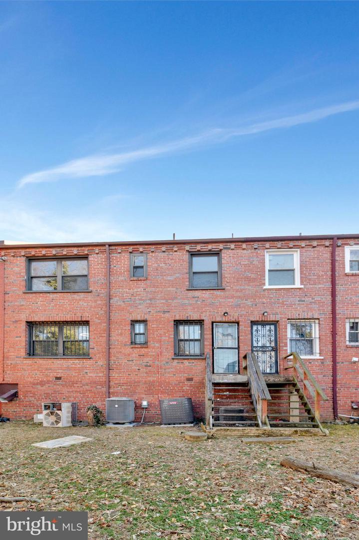 4970-4972 Just St Ne Property Photo 35