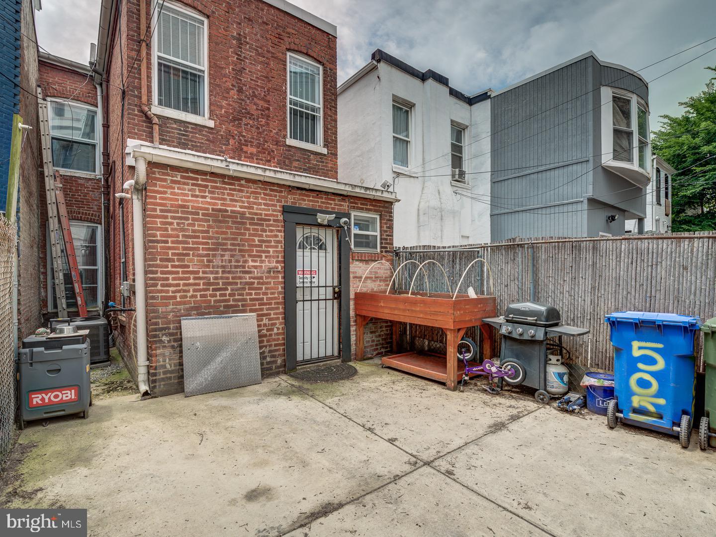 505 Florida Ave Nw Property Photo 23