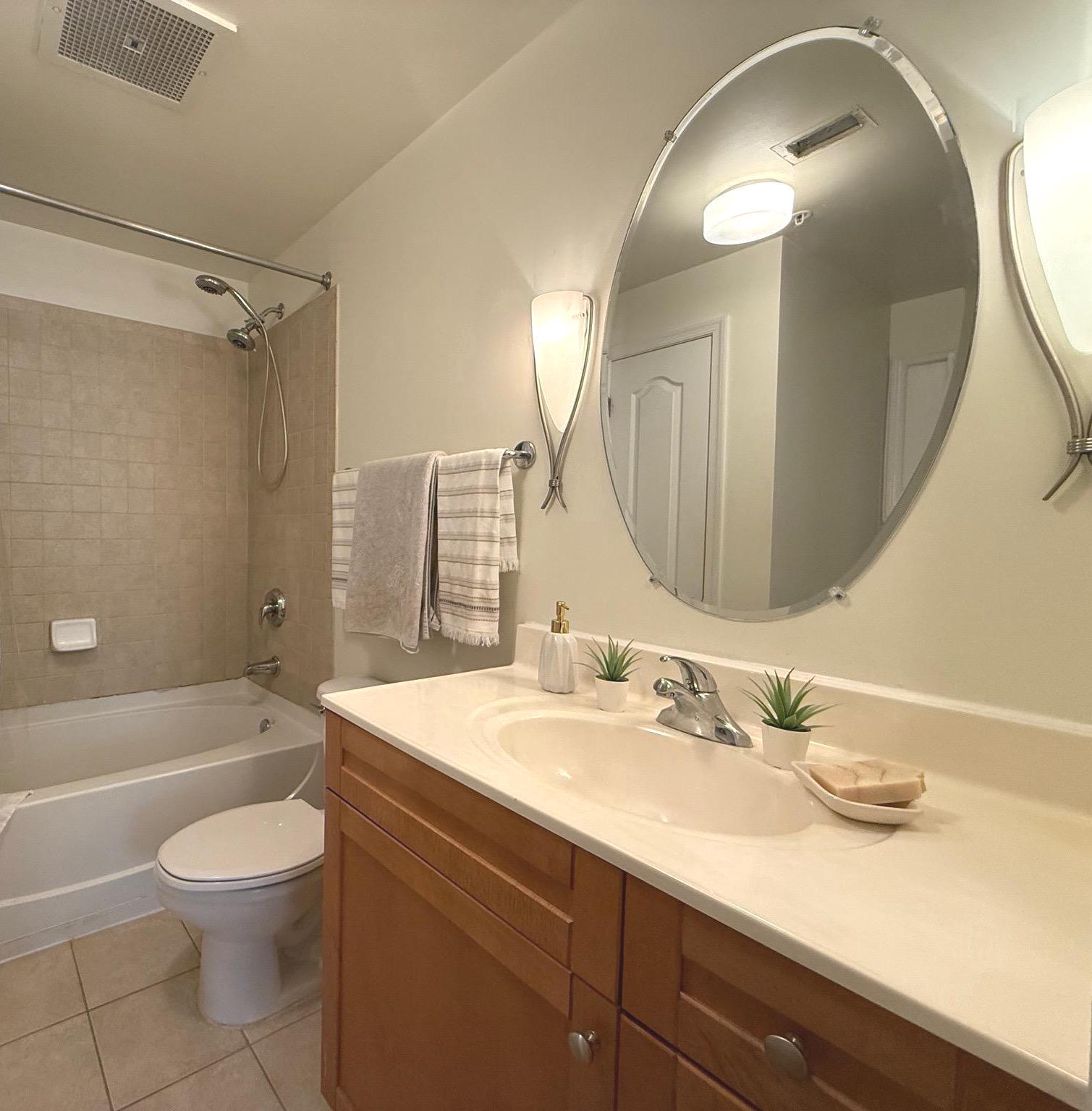 1111 11th St Nw #304 Property Photo 17