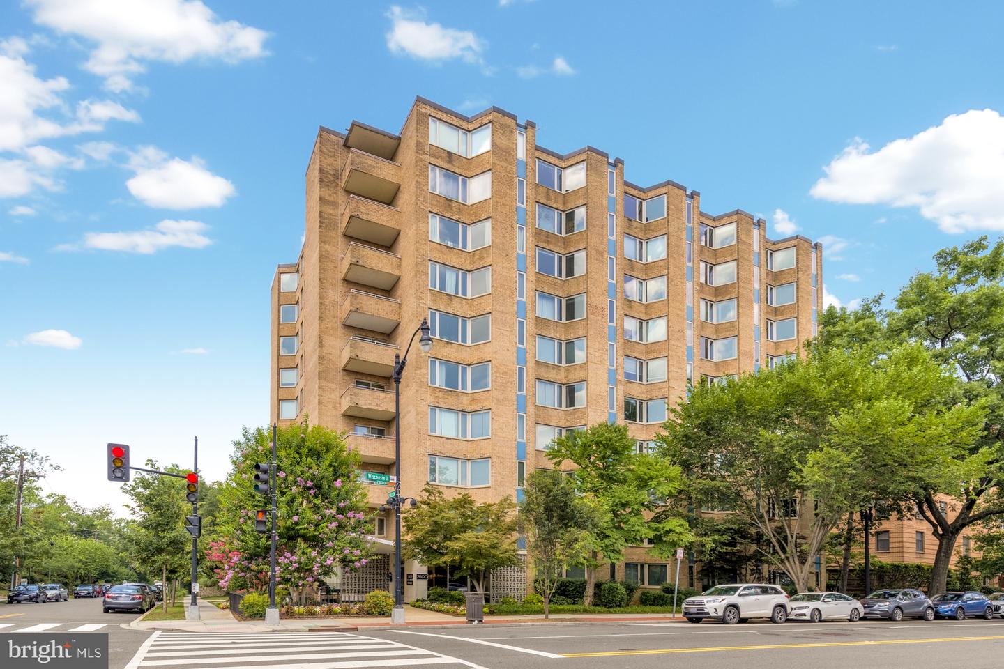 2800 WISCONSIN AVE NW #609 Property Photo 1