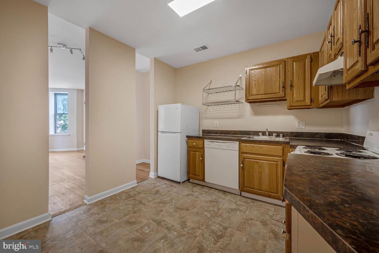 1850 Wyoming Ave Nw Property Photo 5