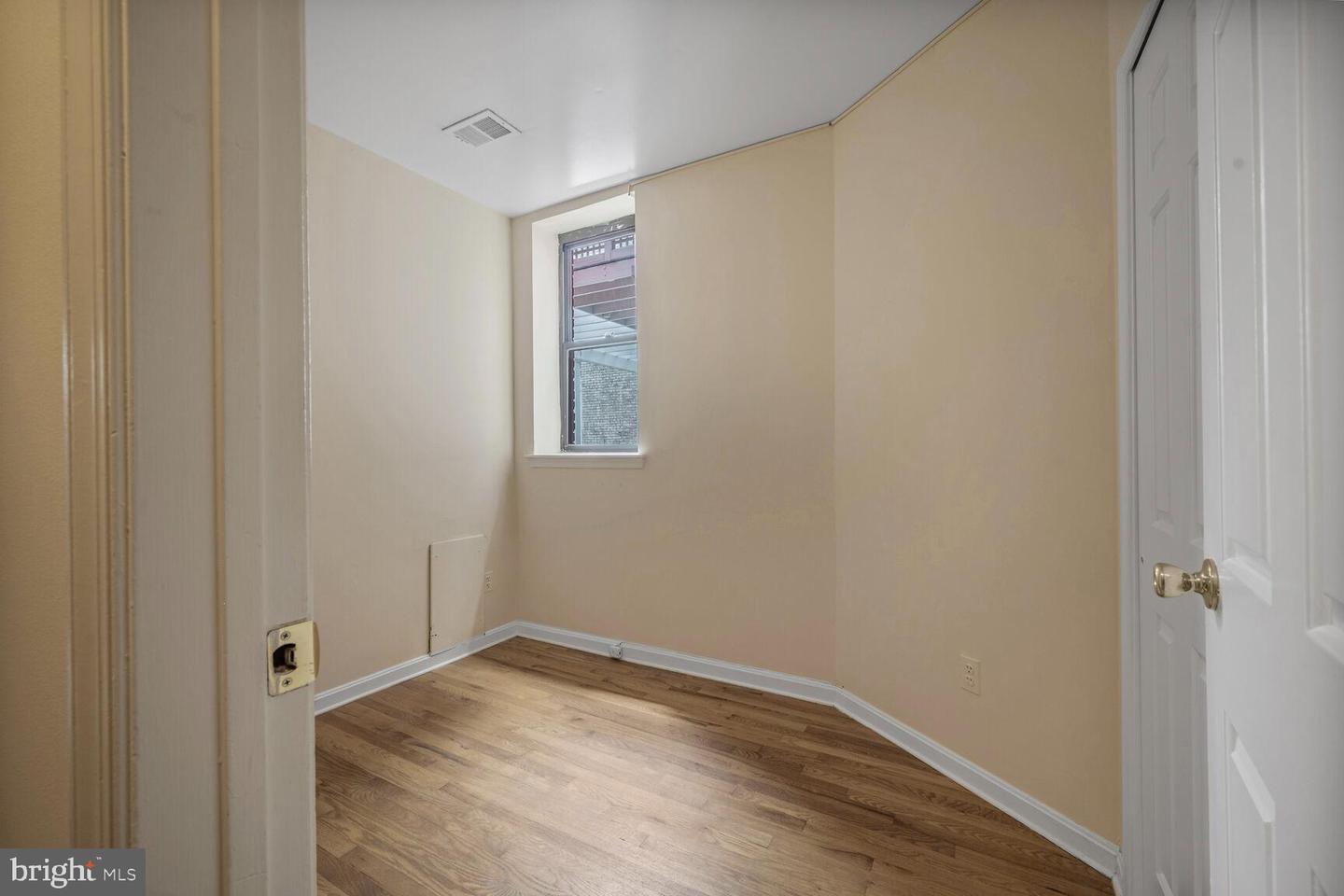 1850 Wyoming Ave Nw Property Photo 8