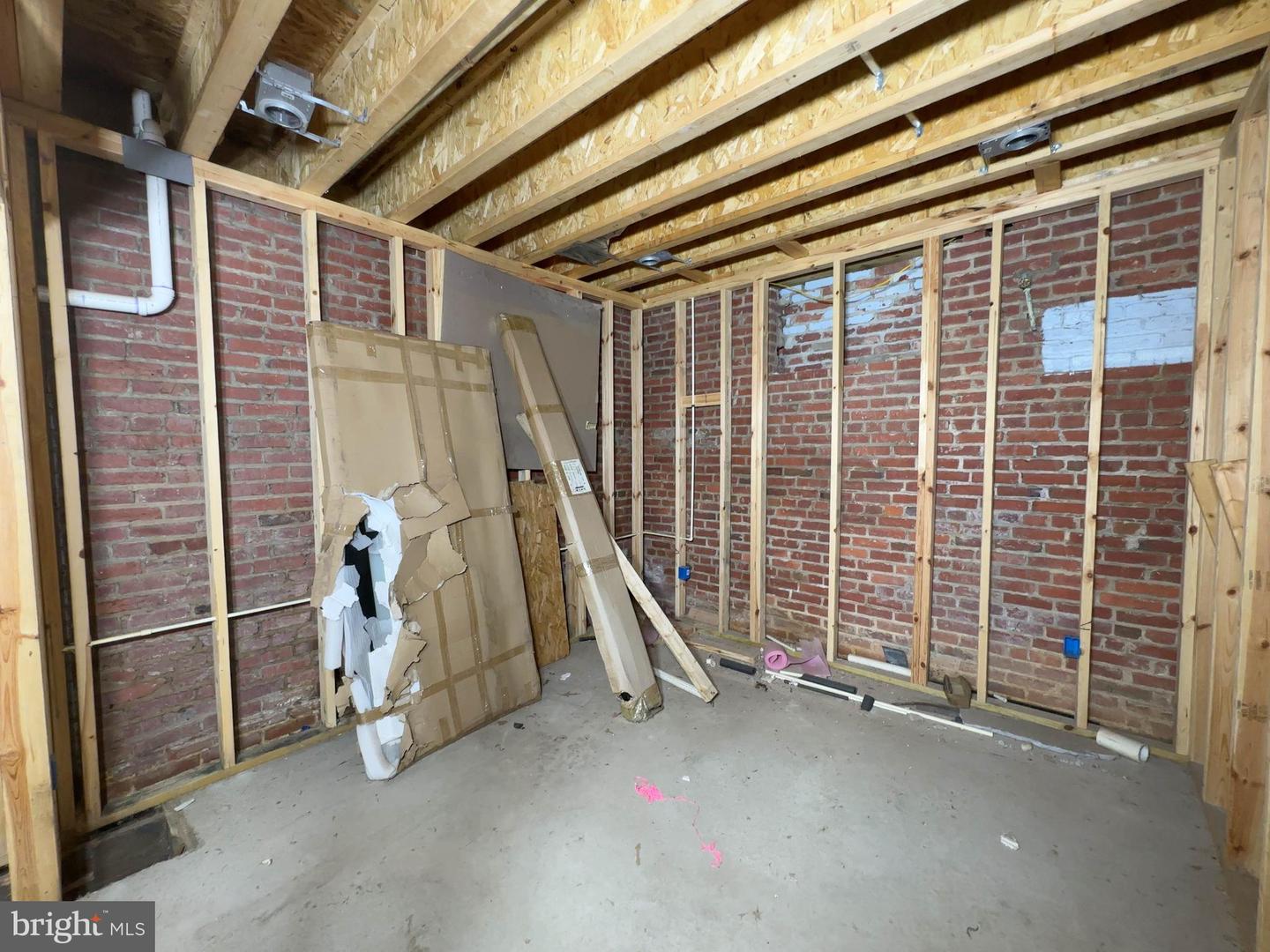 1261 Kearny St Ne Property Photo 9