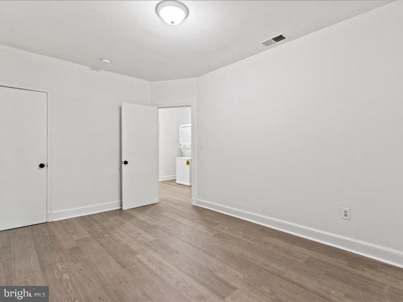 1258 Simms Pl Ne Property Photo 6