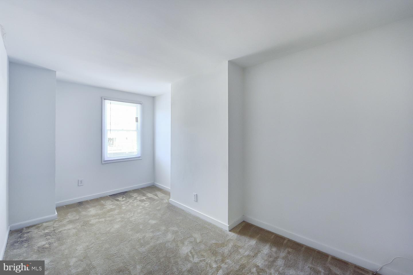 2441 18th St Nw #5 Property Photo 10