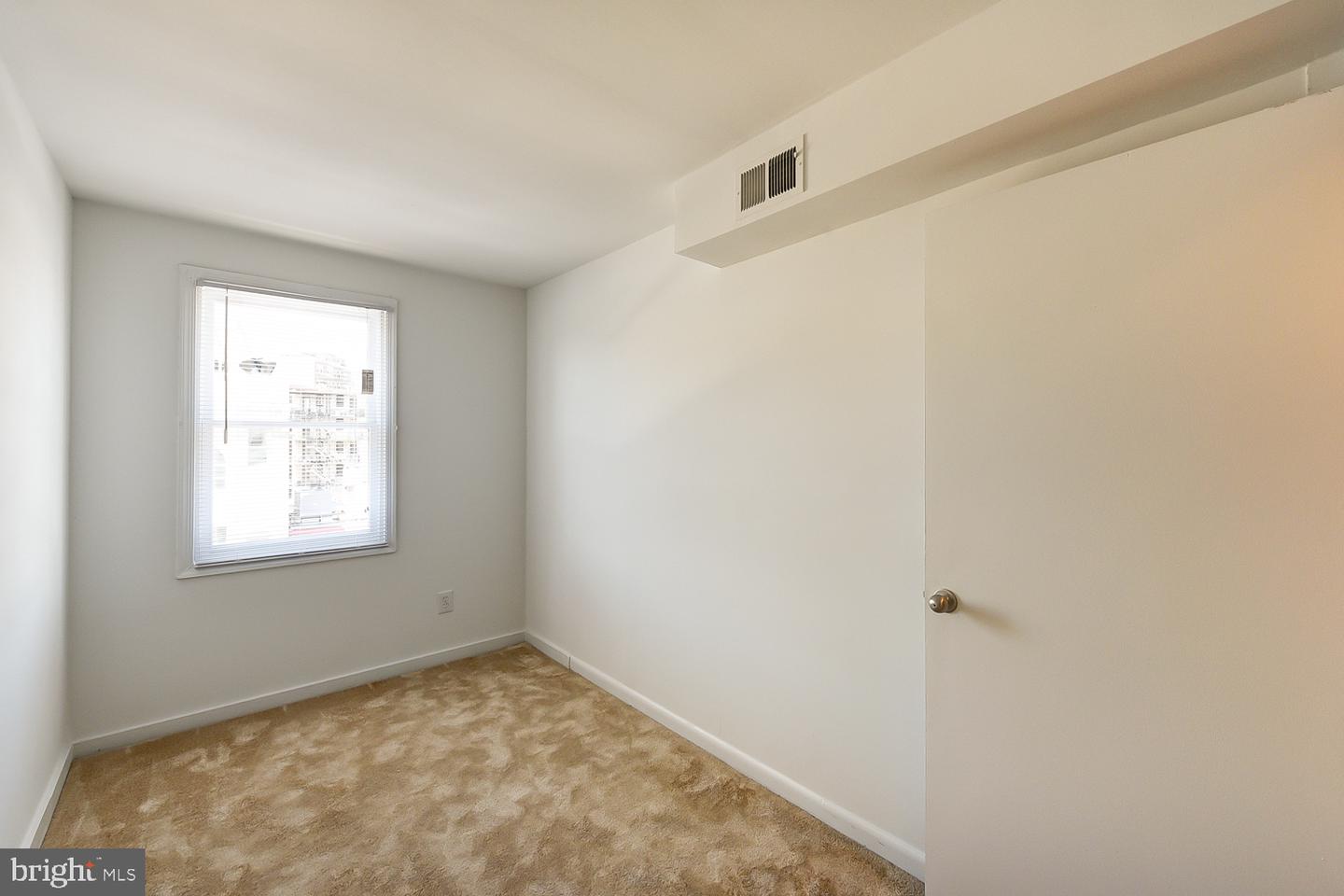 2441 18th St Nw #5 Property Photo 11