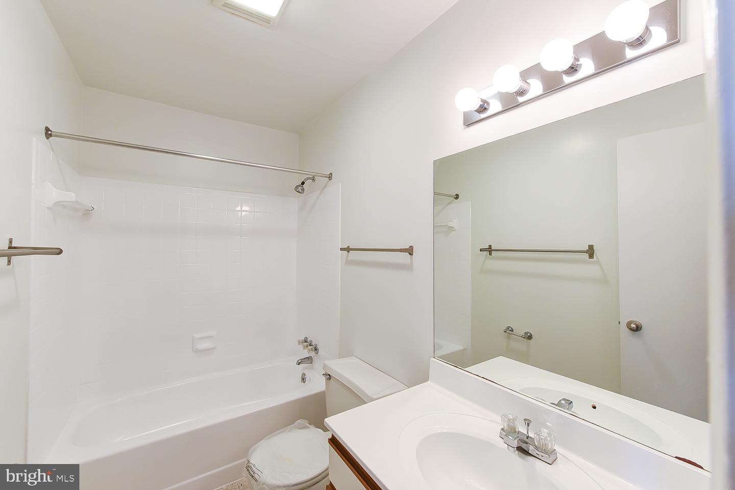 2441 18th St Nw #5 Property Photo 12