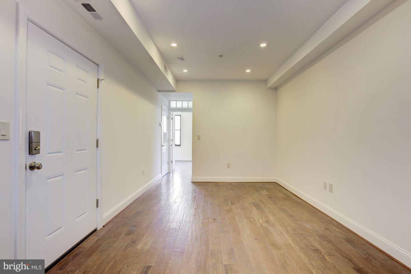 335 H St Ne Property Photo 6