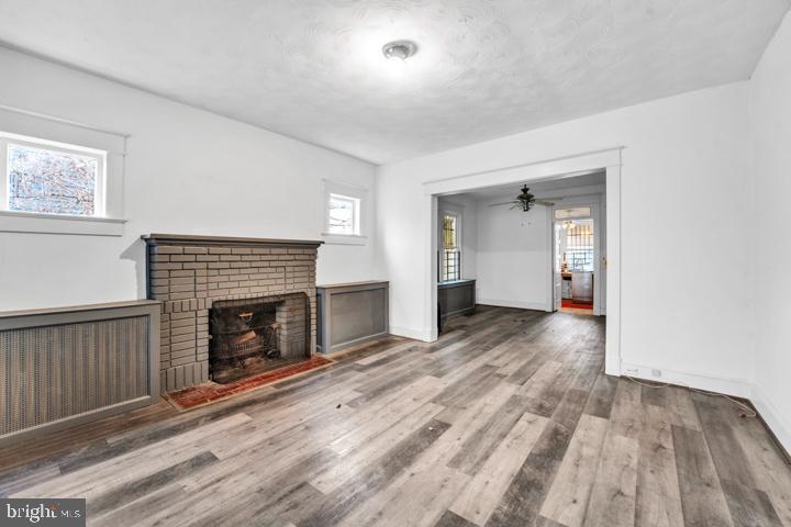 1444 T St Se Property Photo 5