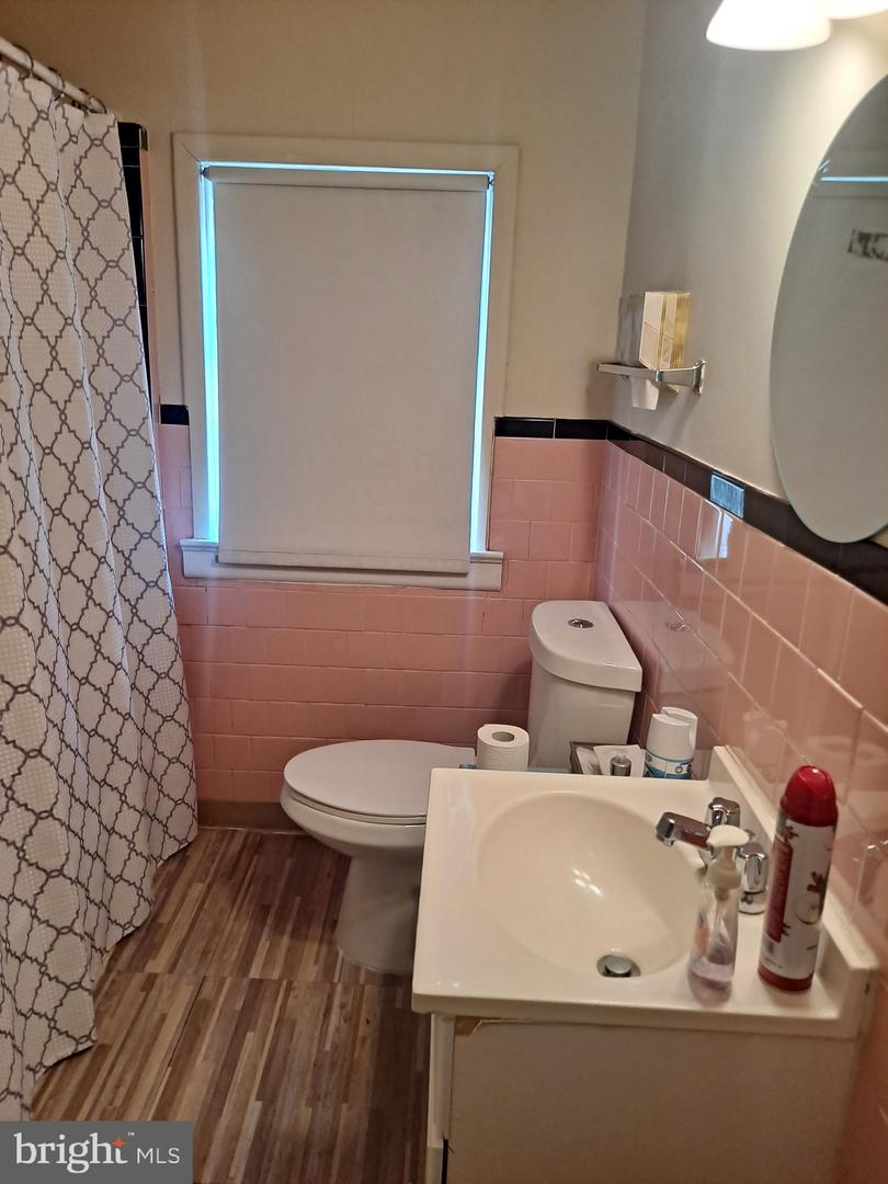 1009 E St Se Property Photo 26