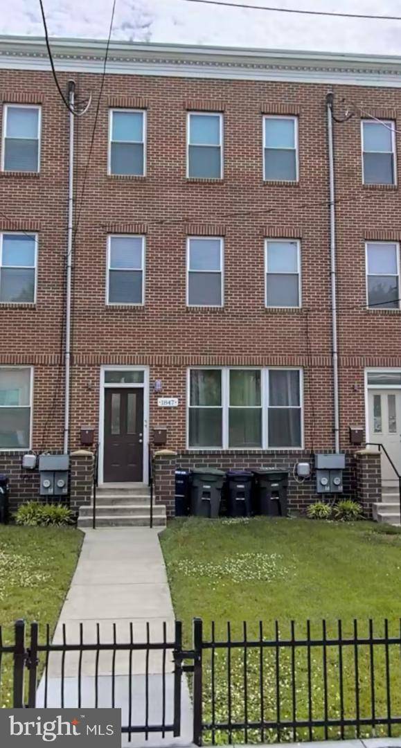 1847 KENDALL ST NE #A Property Photo 1