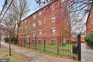 3287 15th Pl Se #101 Property Photo 1