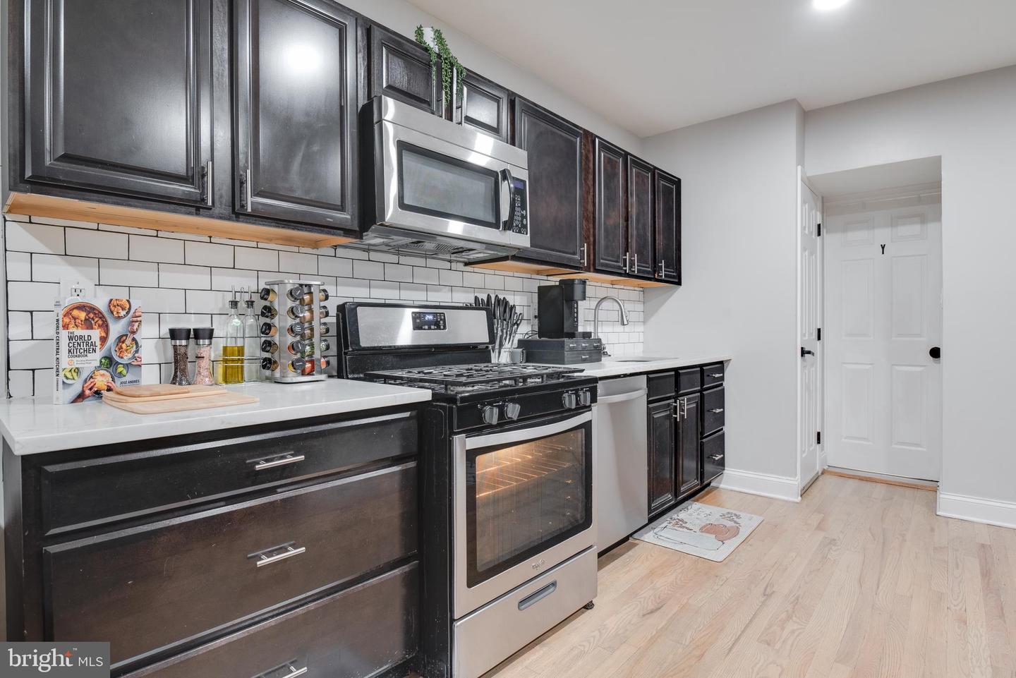 1255 Raum St Ne #1 Property Photo 7