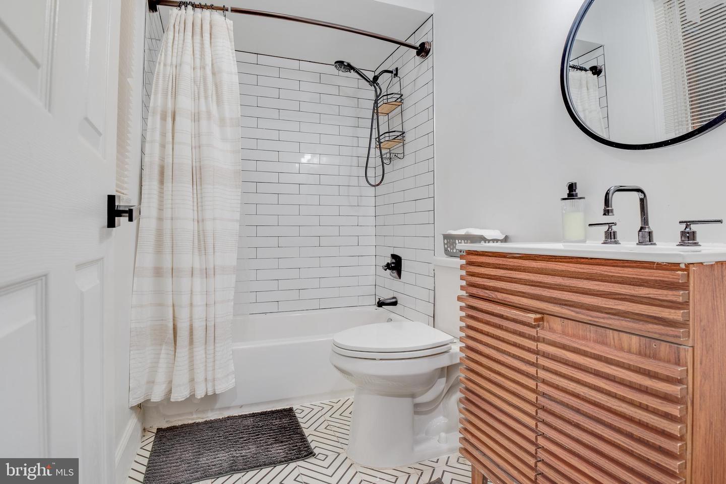 1255 Raum St Ne #1 Property Photo 15