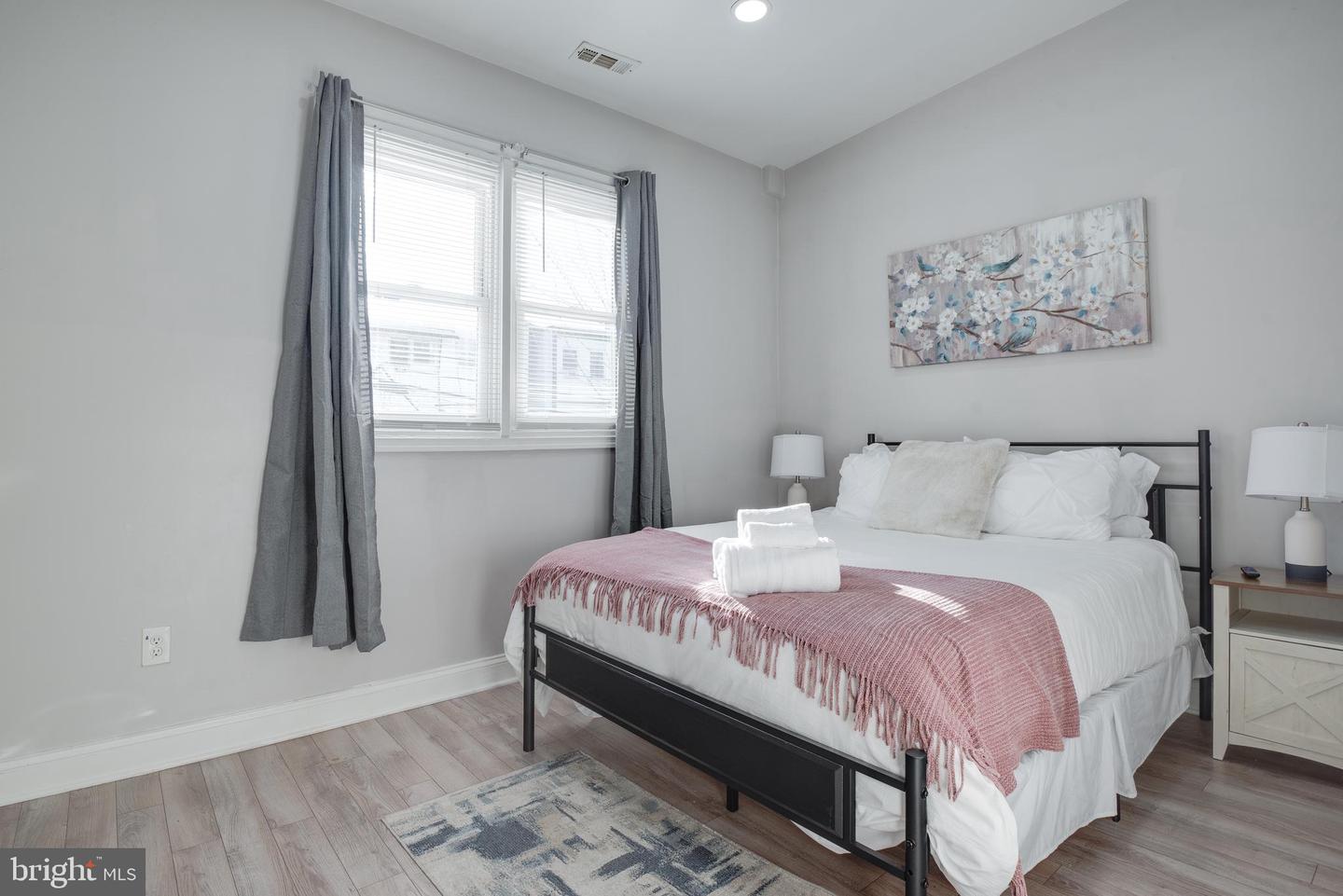 1255 Raum St Ne #1 Property Photo 19