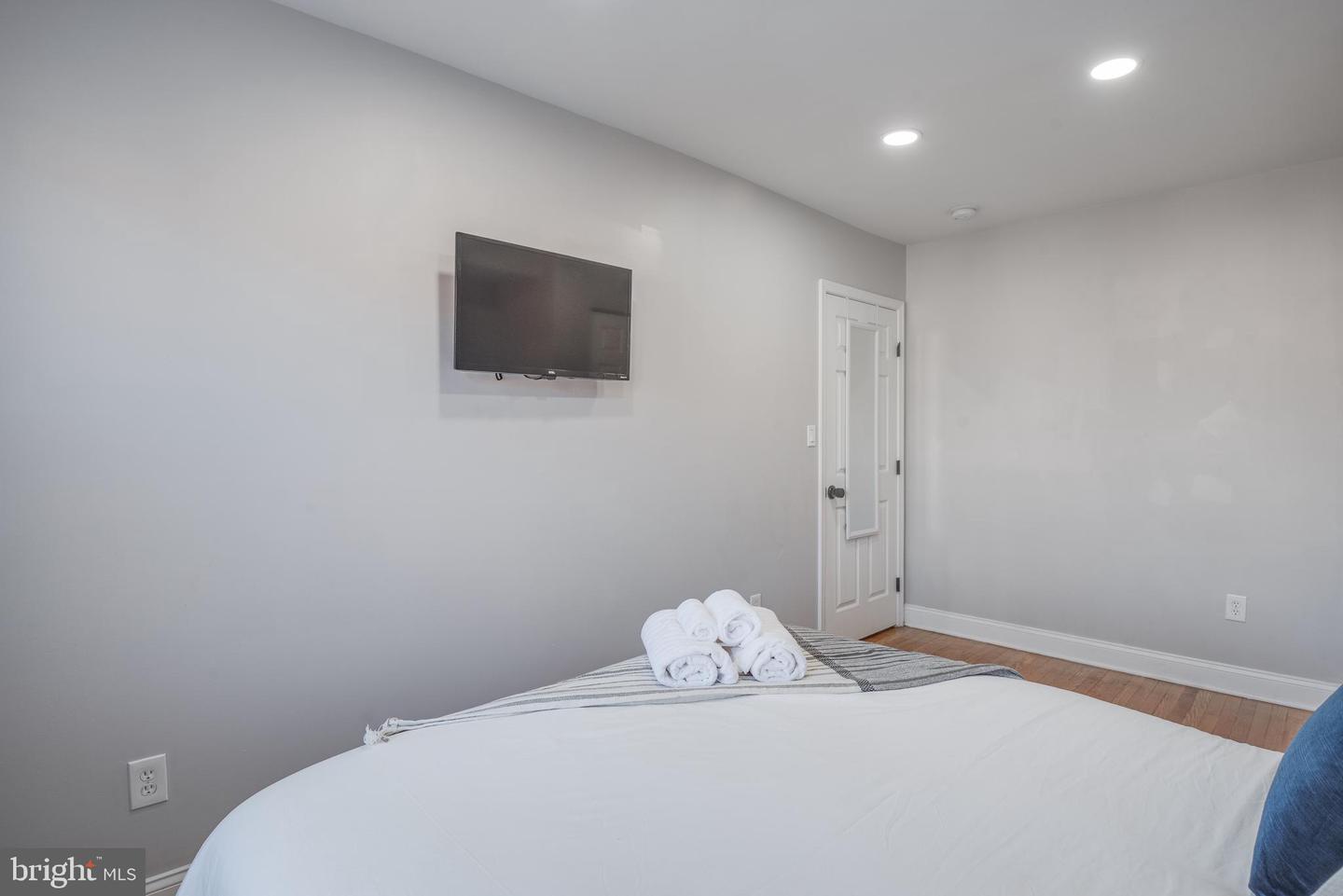 1255 Raum St Ne #1 Property Photo 29
