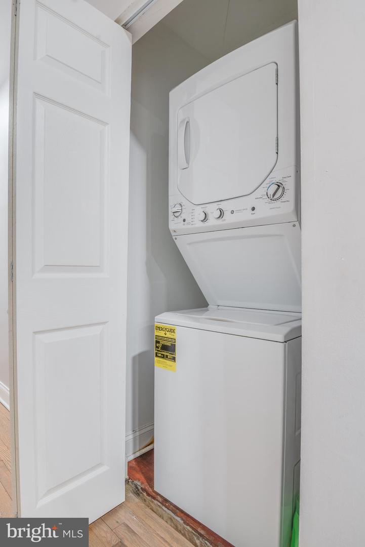 1255 Raum St Ne #1 Property Photo 30